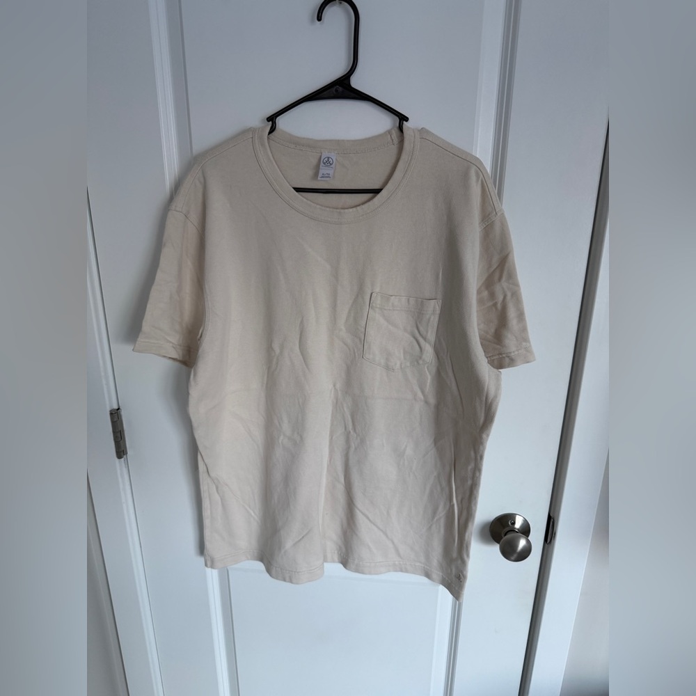 Alternative Men's Beige Short Sleeve Tee